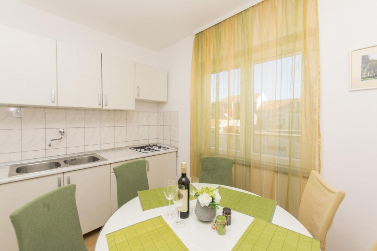 Apartment Nediljka Vodice Esterno foto