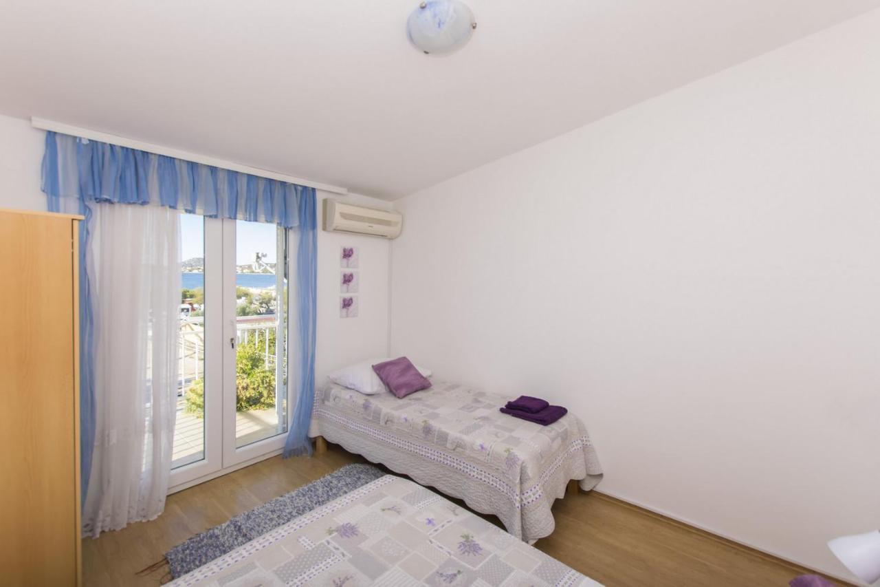 Apartment Nediljka Vodice Esterno foto