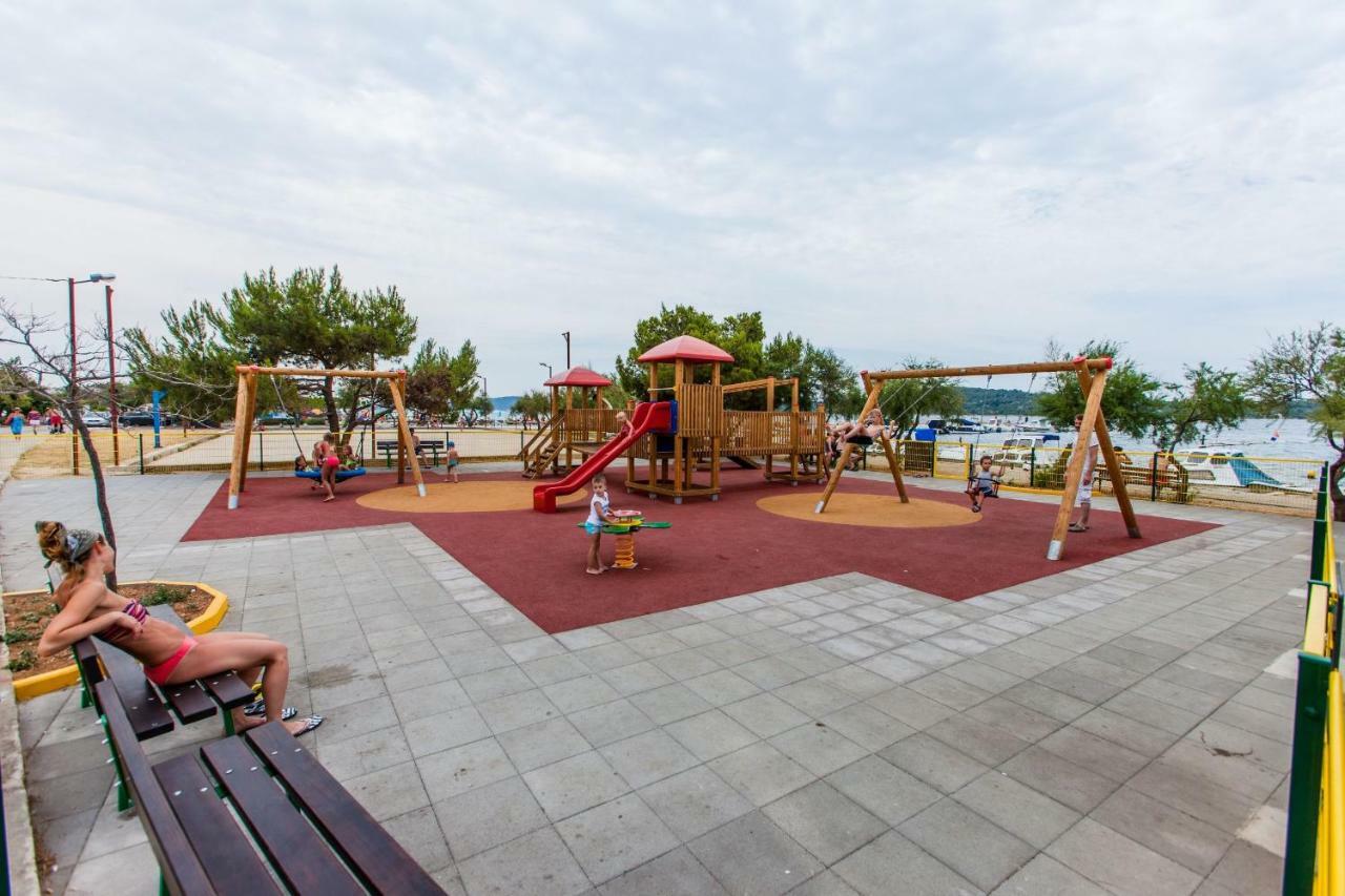 Apartment Nediljka Vodice Esterno foto
